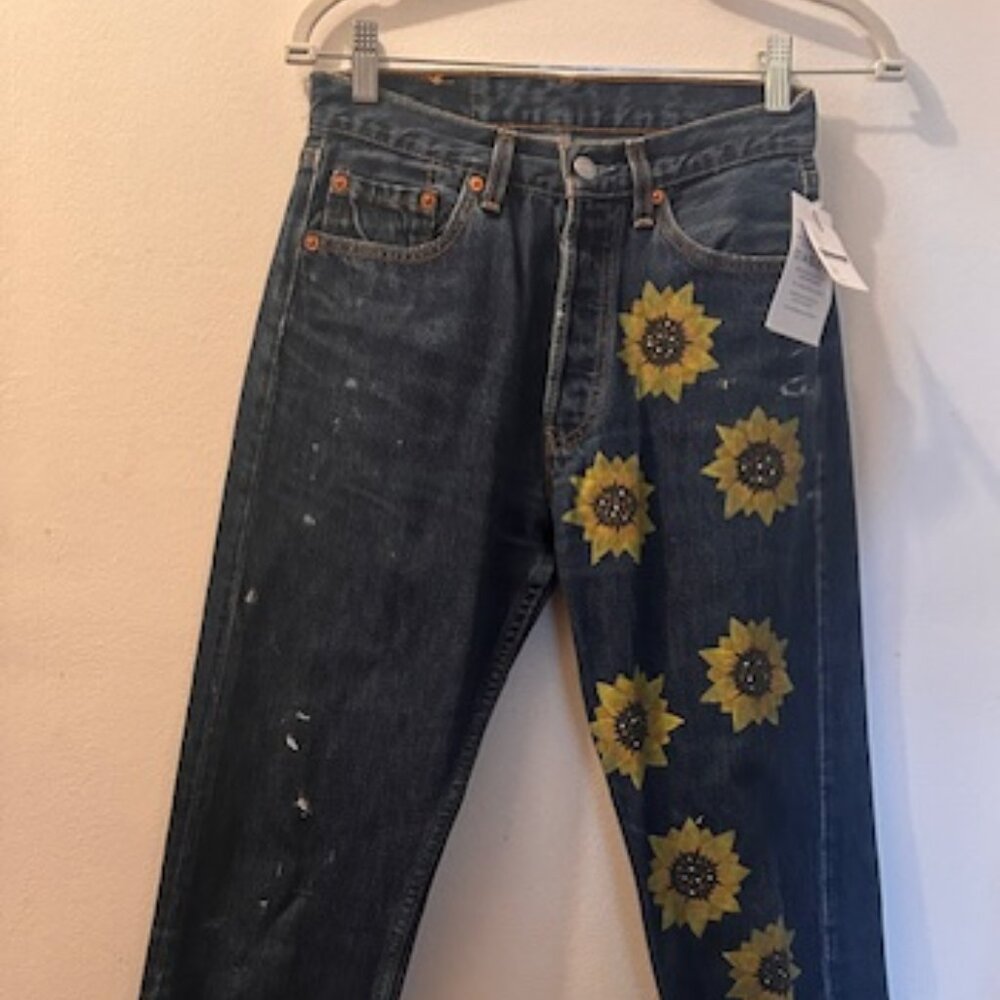 Free People Levi's RIALTO Jean Project The Suzy Jeans Painted Daisies NEW 25